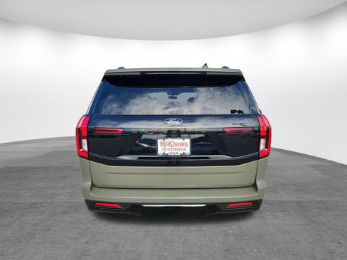 Used 2025 Ford Expedition Tremor AWD/4WD image 6