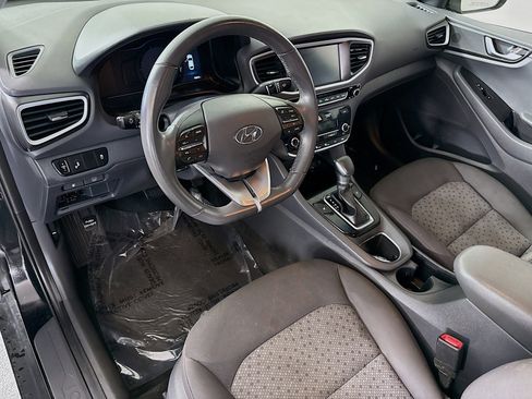 Used 2017 Hyundai Ioniq SEL image 23