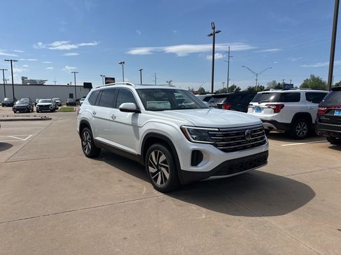 New 2026 Volkswagen Atlas SEL AWD/4WD image 3