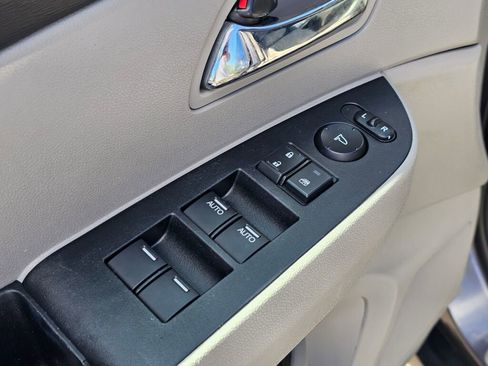 Used 2015 Honda Odyssey EX-L image 36