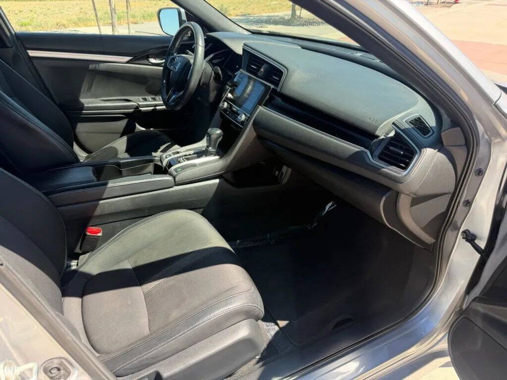 Used 2020 Honda Civic Sport image 13