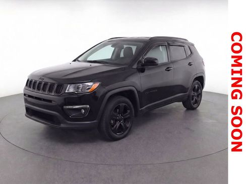 Used 2020 Jeep Compass Latitude image 1