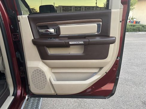 Used 2018 RAM 2500 Laramie w/ Convenience Group image 32