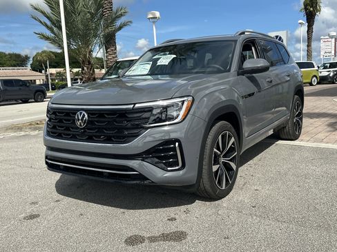 New 2026 Volkswagen Atlas SEL Premium R-Line AWD/4WD image 2