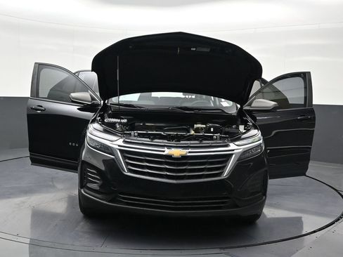 Used 2024 Chevrolet Equinox LS image 36