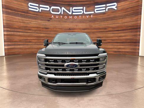 Certified 2026 Ford F250 Lariat w/ Lariat Ultimate Package AWD/4WD image 9