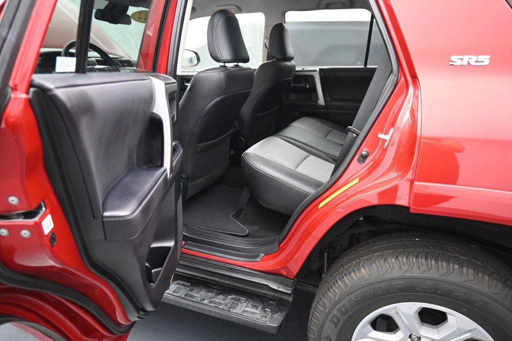 Used 2022 Toyota 4Runner SR5 Premium AWD/4WD image 21
