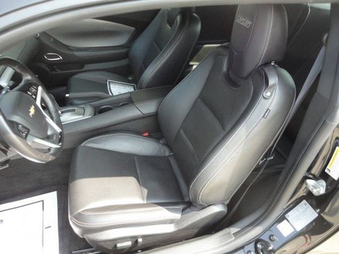 Used 2014 Chevrolet Camaro SS w/ RS Package image 4