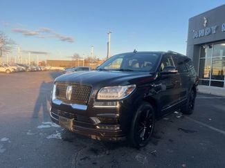Used 2021 Lincoln Navigator Reserve w/ Equipment Group 208A video 2
