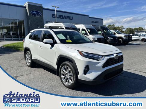 Used 2025 Toyota RAV4 XLE Premium image 1
