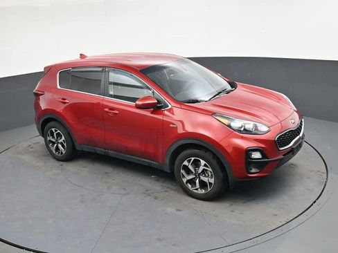 Used 2022 Kia Sportage LX image 24