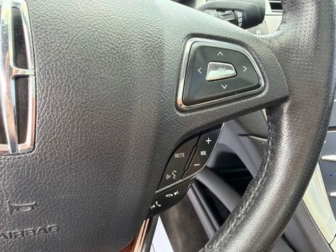 Used 2014 Lincoln MKZ AWD image 13