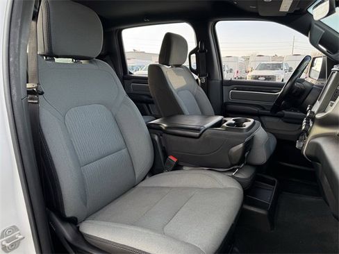 Used 2022 RAM 1500 Big Horn image 30