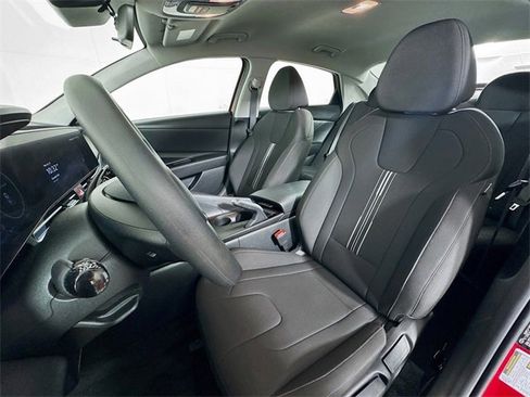 Certified 2024 Hyundai Elantra SEL image 14