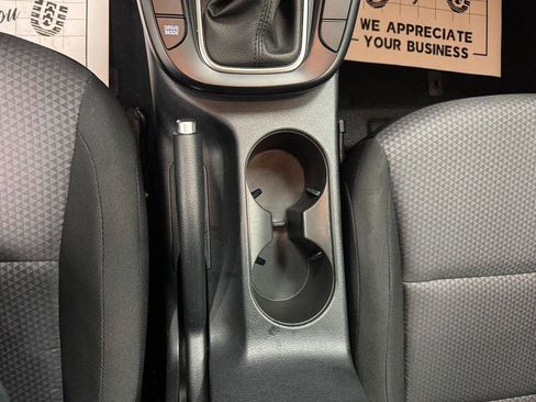 Used 2025 Kia Soul LX w/ LX Technology Package image 9