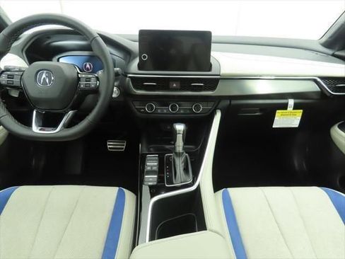 Used 2025 Acura ADX A-Spec image 15