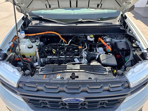 Used 2024 Ford Maverick XL FWD image 27