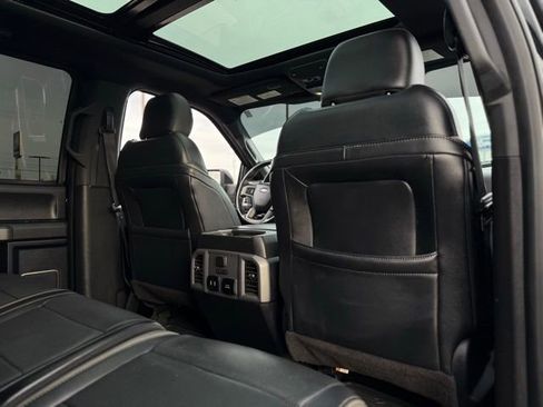 Certified 2018 Ford F150 Raptor w/ Equipment Group 802A Luxury image 23