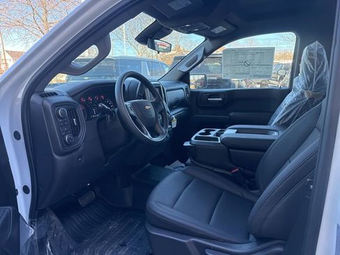 New 2025 Chevrolet Silverado 1500 W/T w/ WT Value Package image 19