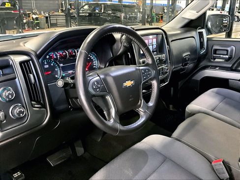 Used 2018 Chevrolet Silverado 1500 LT image 8