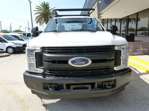 Used 2019 Ford F250 XL w/ Power Equipment Group RWD image 7