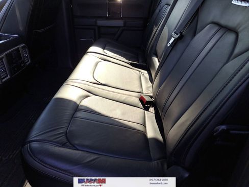 Used 2021 Ford F250 Platinum image 9