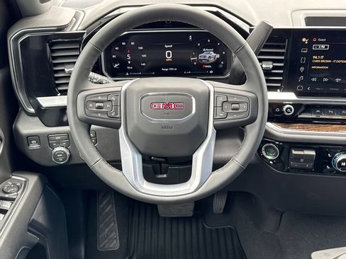 New 2026 GMC Sierra 1500 SLE AWD/4WD image 13