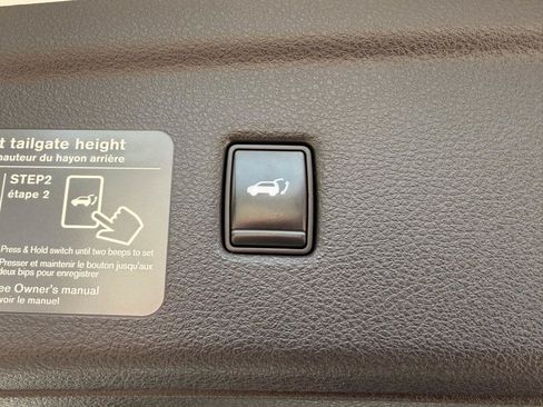 Used 2020 INFINITI QX50 Luxe w/ Navigation Package AWD/4WD image 20