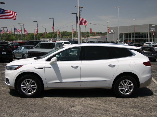 Used 2020 Buick Enclave Essence FWD image 2