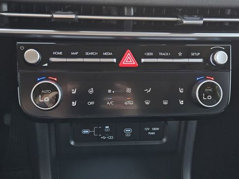 New 2026 Hyundai Tucson Limited image 18