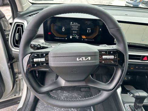 New 2026 Kia Sorento EX image 47