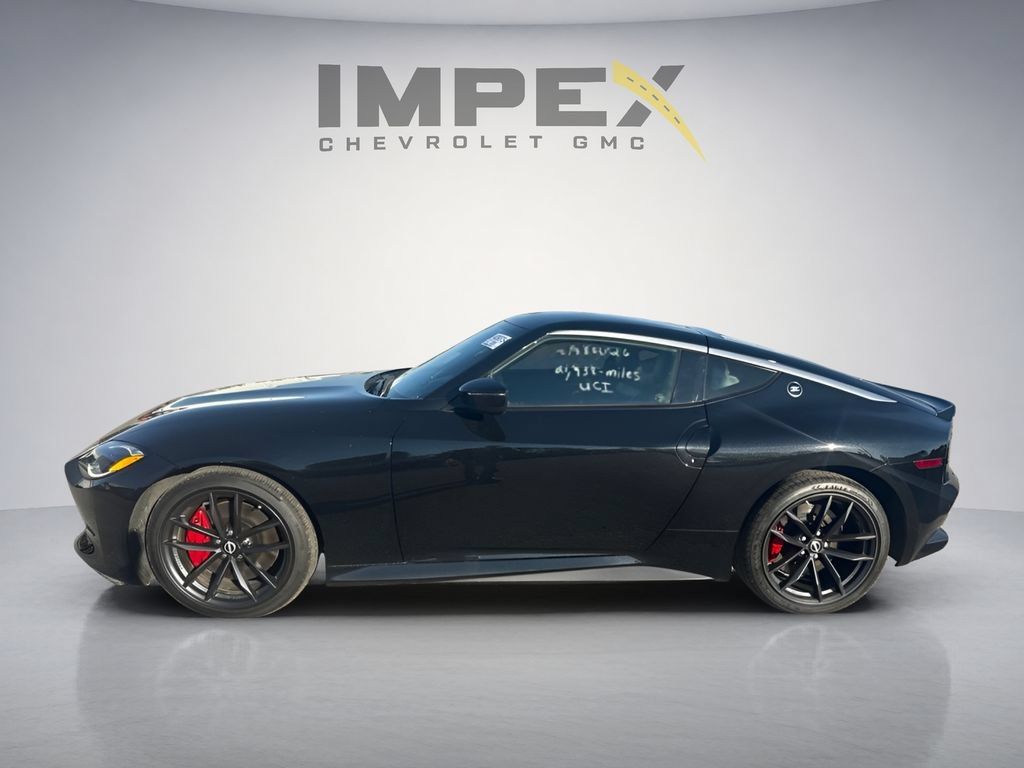 Used 2024 Nissan Z Performance w/ Floor Mat Package RWD image 2