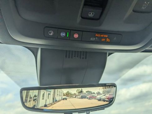 Used 2023 Chevrolet Tahoe Premier w/ Premium Package image 16