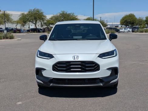 Used 2023 Honda HR-V Sport image 8