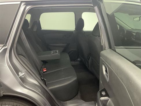 Used 2024 Nissan Rogue S FWD image 24