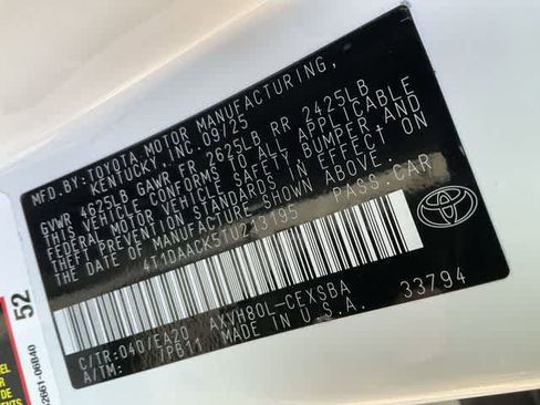 Used 2026 Toyota Camry SE image 28