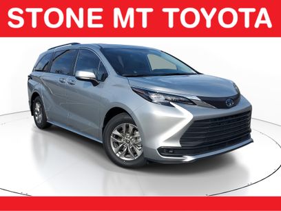 New 2025 Toyota Sienna LE