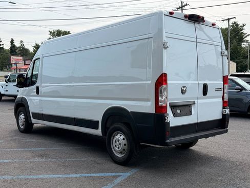 Used 2023 RAM ProMaster 2500 FWD image 5
