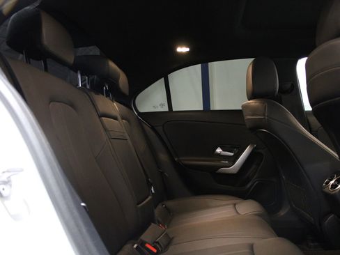 Used 2019 Mercedes-Benz A 220 A 220 image 9