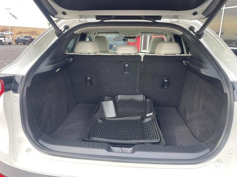 Used 2023 MAZDA CX-30 AWD 2.5 S w/ Premium Package image 17