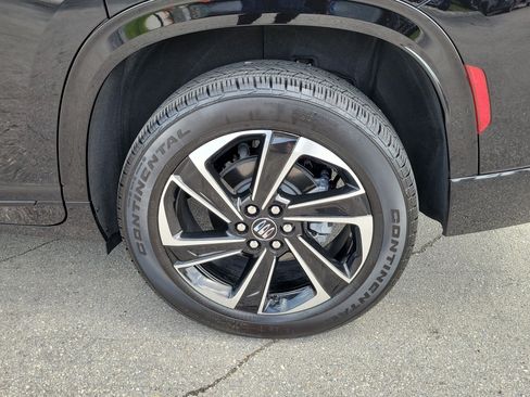 Used 2026 Buick Enclave Sport Touring w/ Power Package FWD image 29