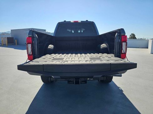 Used 2022 Ford F350 Platinum AWD/4WD image 14