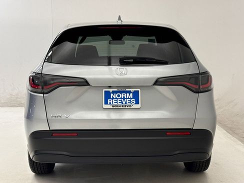 New 2026 Honda HR-V LX image 8