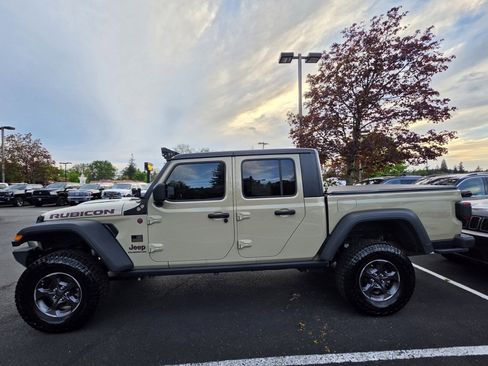 Used 2020 Jeep Gladiator Rubicon AWD/4WD image 6