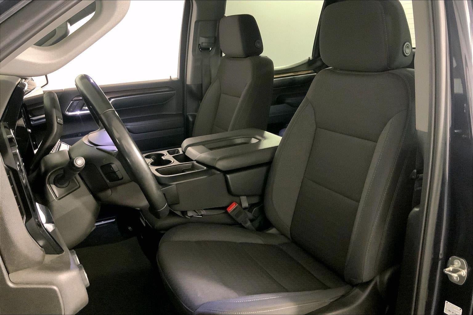 Used 2024 Chevrolet Silverado 1500 LT AWD/4WD image 22
