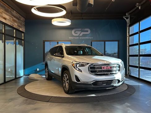 Used 2021 GMC Terrain SLT w/ Infotainment Package II AWD/4WD image 1