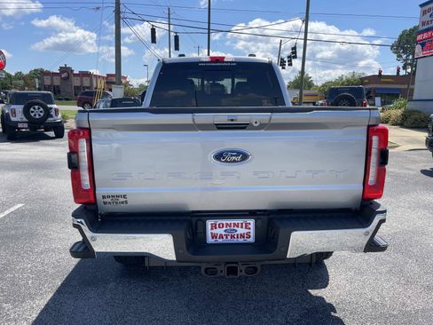 Used 2024 Ford F250 Lariat w/ Lariat Ultimate Package AWD/4WD image 5