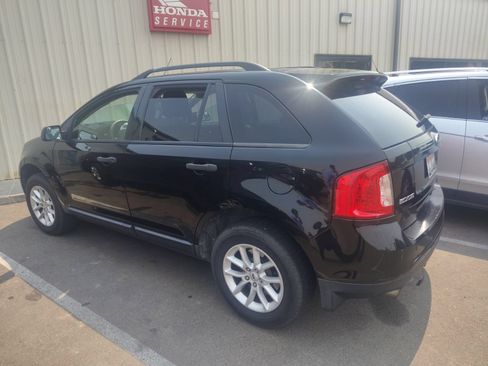 Used 2013 Ford Edge SE FWD image 2