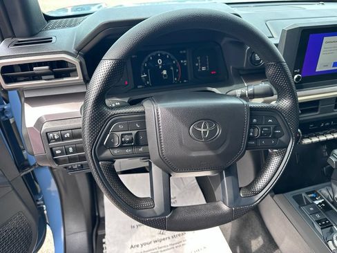 Certified 2026 Toyota Tacoma SR5 AWD/4WD image 15
