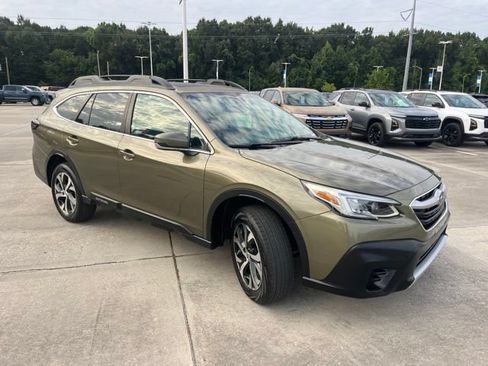 Used 2022 Subaru Outback Limited AWD/4WD image 11